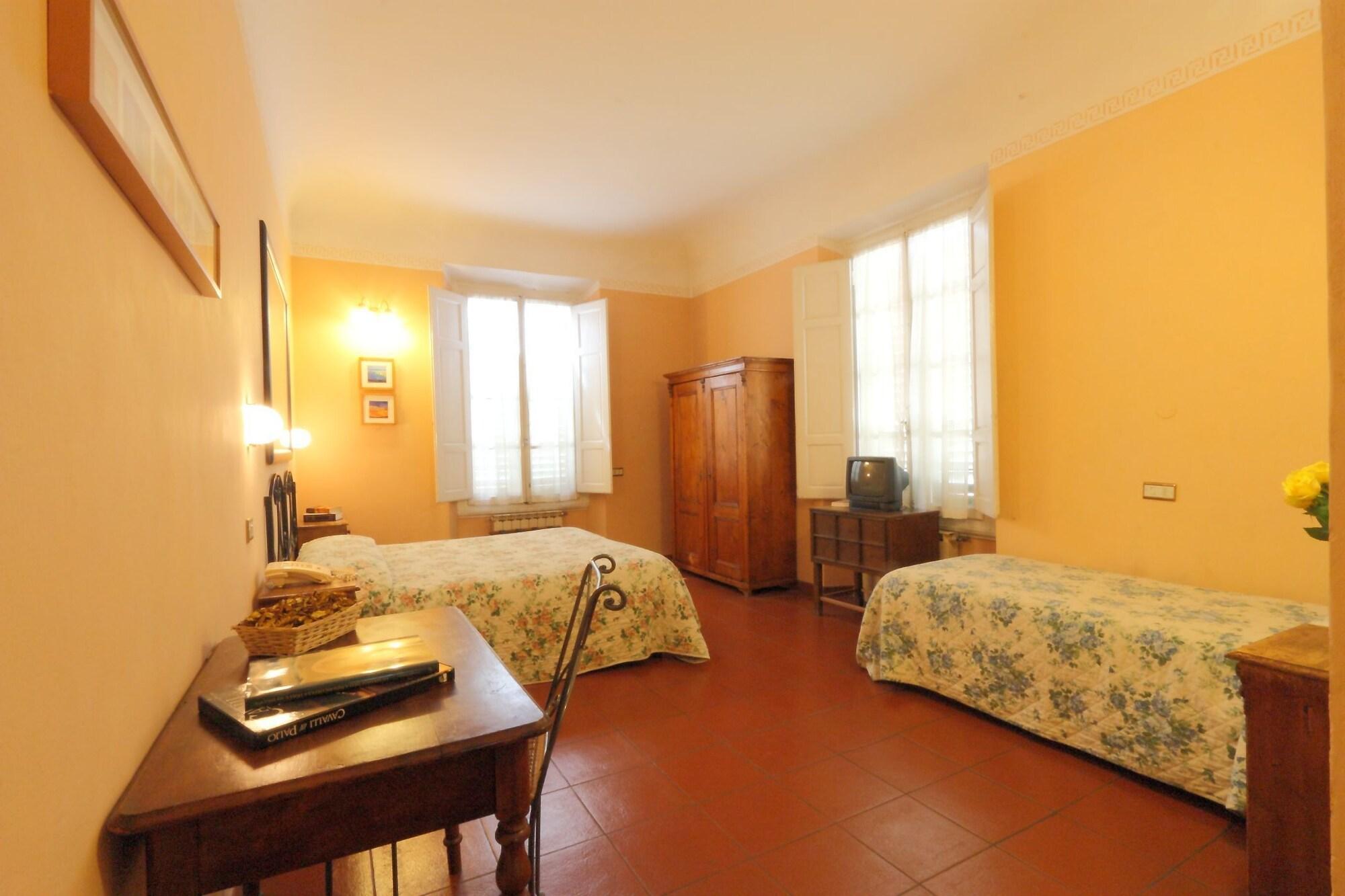 Hotel Genesi Флоренция Екстериор снимка