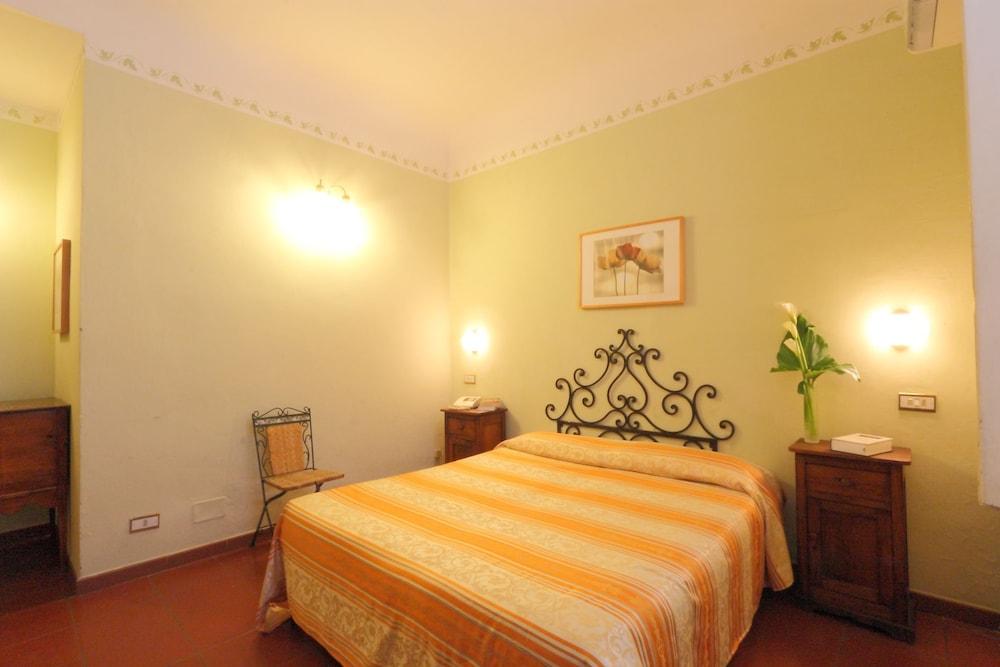 Hotel Genesi Флоренция Екстериор снимка